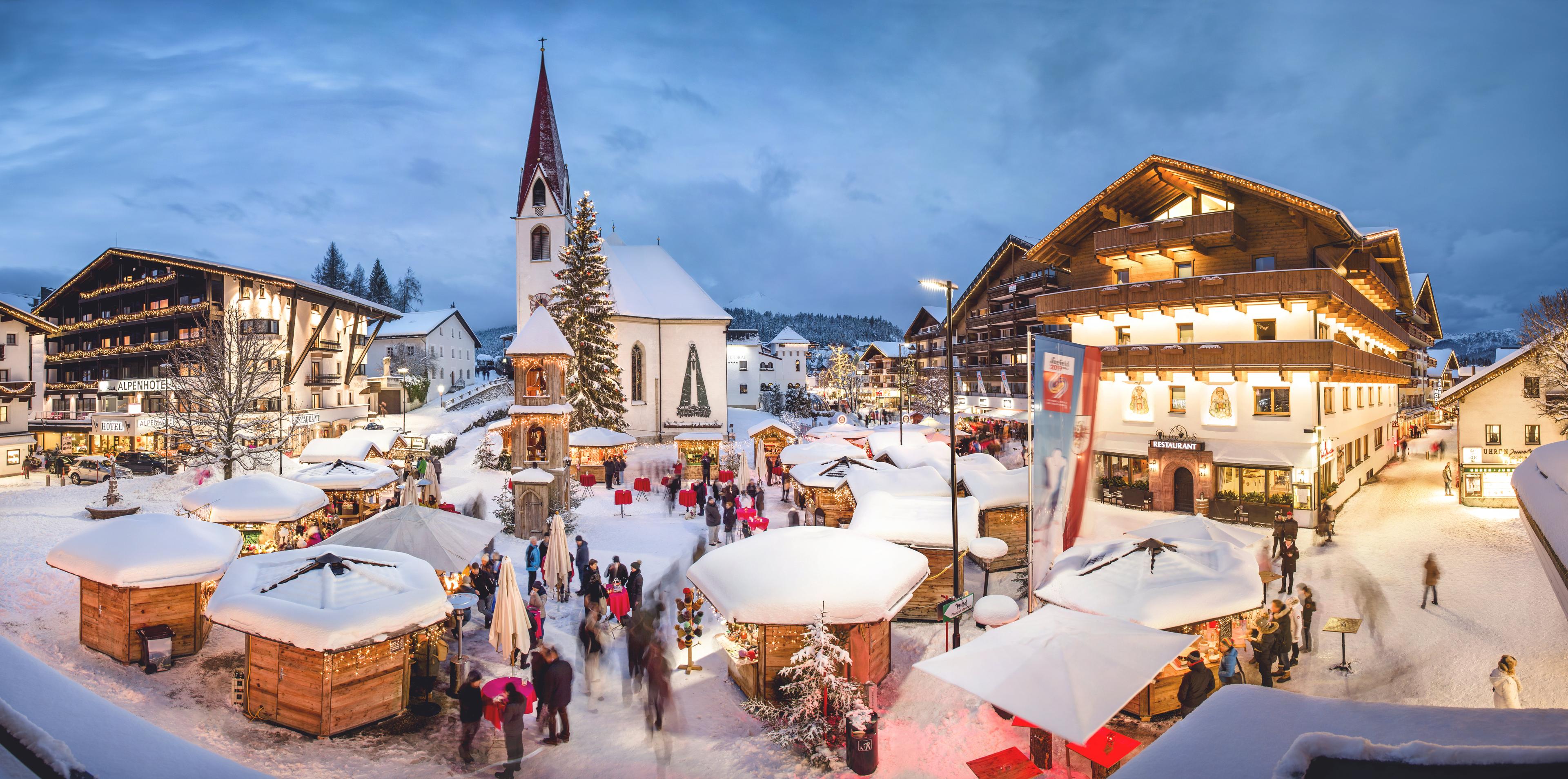 Seefeld Christmas market in the snow